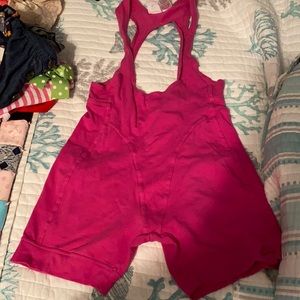 ❤️5 for $15❤️ NIKE BODY SUIT. SZ Med 10-12